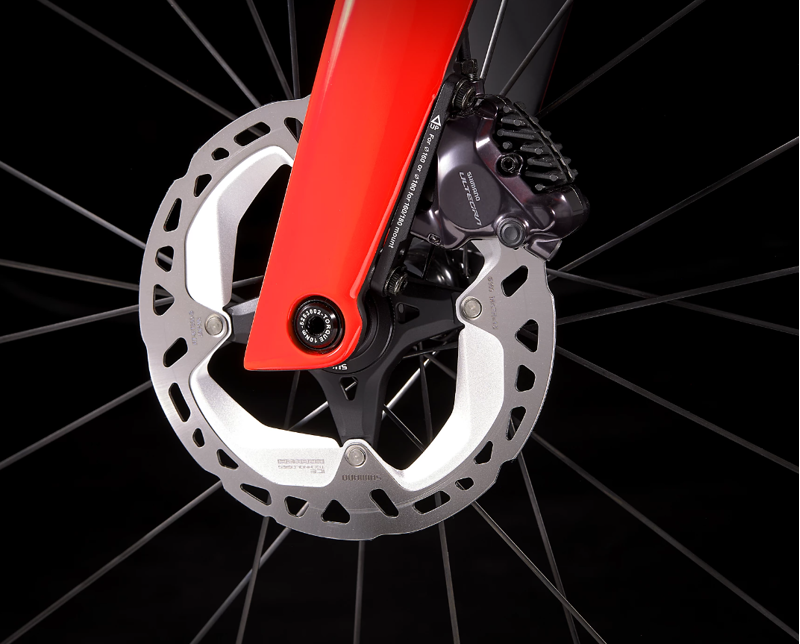 Trek Madone SLR 7 Gen 7 Carbon Performance Road Bike 2024 in Viper Red-3